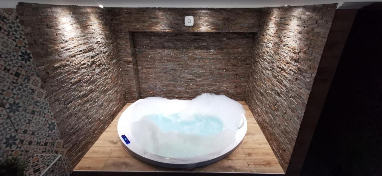 Canti Apartments Novi Sad Eksteriør bilde