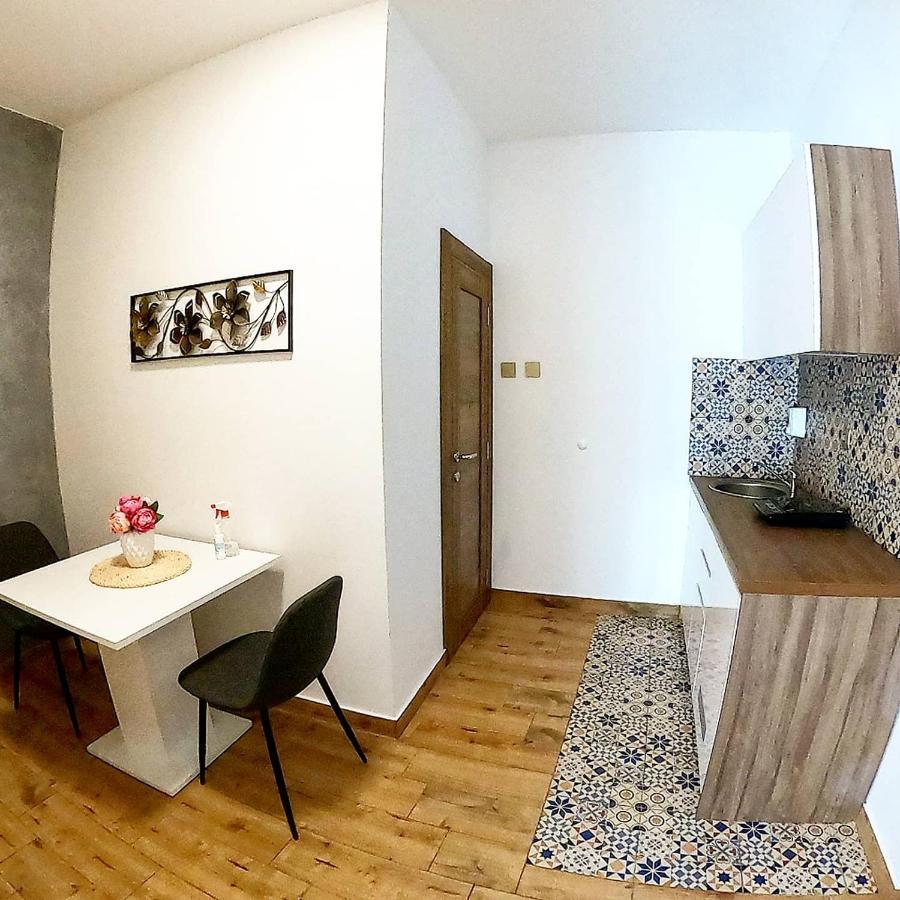 Canti Apartments Novi Sad Eksteriør bilde